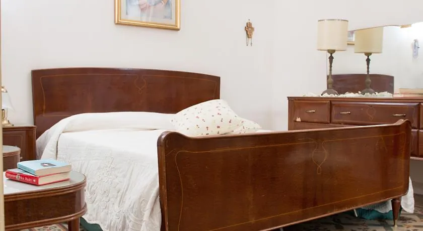 La Casa Di Via Narbone Hotel Palermo Italia