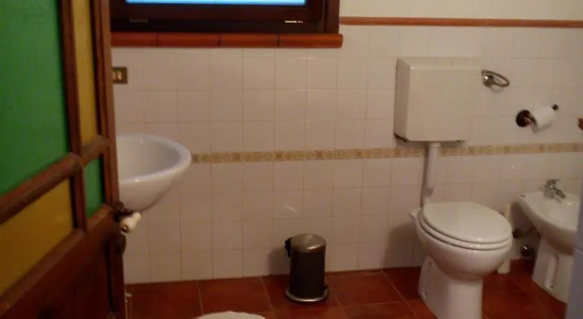 Affittacamere La Casa Di Via Narbone Hotel Palermo